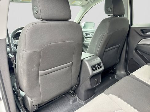 Used 2019 Chevrolet Equinox LT w/ Driver Convenience Package FWD image 22