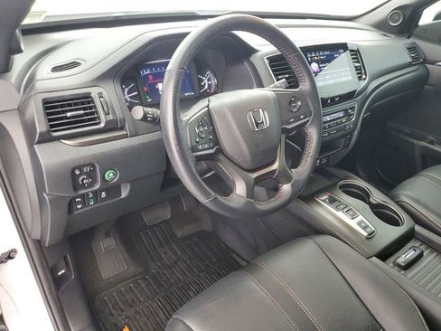 Used 2023 Honda Passport TrailSport image 21