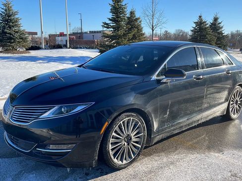 Used 2013 Lincoln MKZ AWD image 2