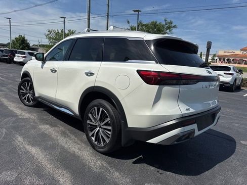 Used 2025 INFINITI QX60 Sensory w/ Vision Package AWD/4WD image 11