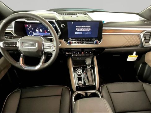 New 2026 GMC Canyon Denali AWD/4WD image 6