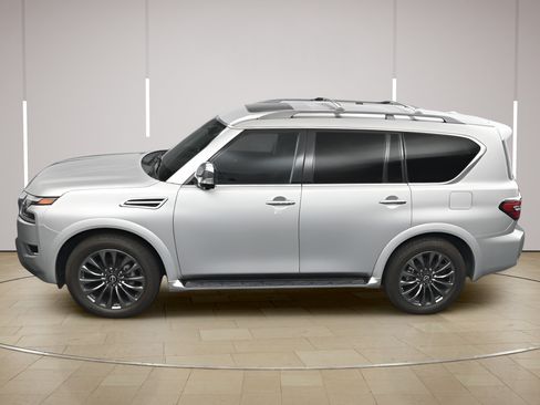 Certified 2024 Nissan Armada Platinum w/ Captain's Chairs Package RWD image 41