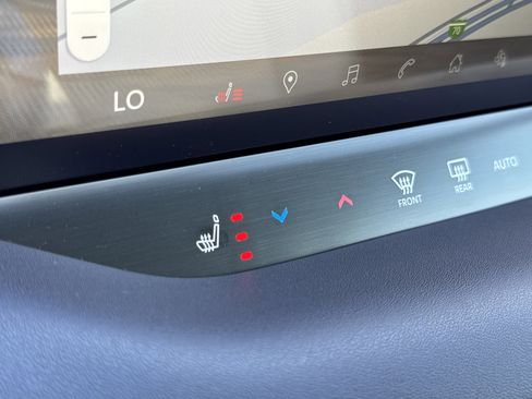 New 2026 Nissan Leaf SV+ w/ Floor Mat Package (SV+) image 25