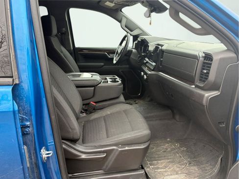 Used 2023 GMC Sierra 1500 Elevation image 15