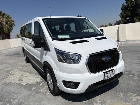 Used 2023 Ford Transit 350 XLT RWD image 28