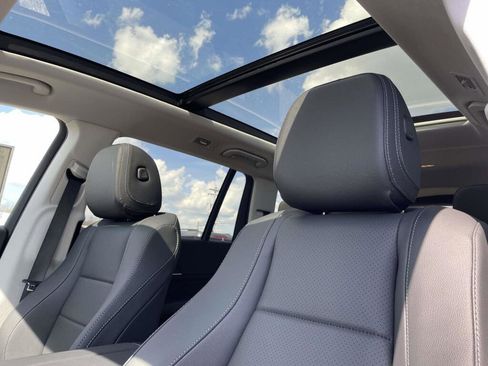 New 2026 Mercedes-Benz GLS 450 4MATIC image 14