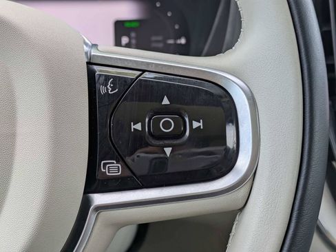 Certified 2024 Volvo XC60 T8 Plus w/ Protection Package Premier AWD/4WD image 35