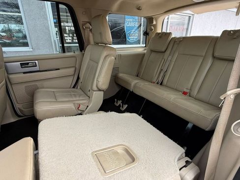Used 2016 Ford Expedition Limited w/ Equipment Group 301A image 10