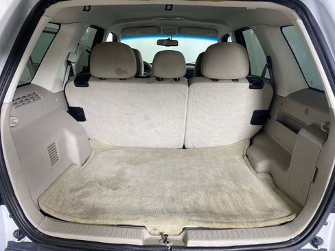 Used 2011 Ford Escape 4WD Hybrid image 29