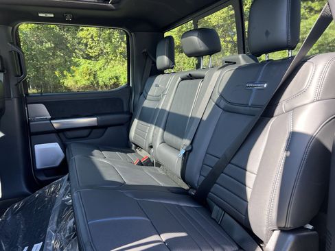 New 2026 Ford F250 Platinum w/ Tremor Off-Road Package image 25