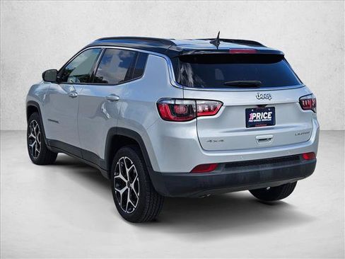 Used 2025 Jeep Compass Limited AWD/4WD image 8