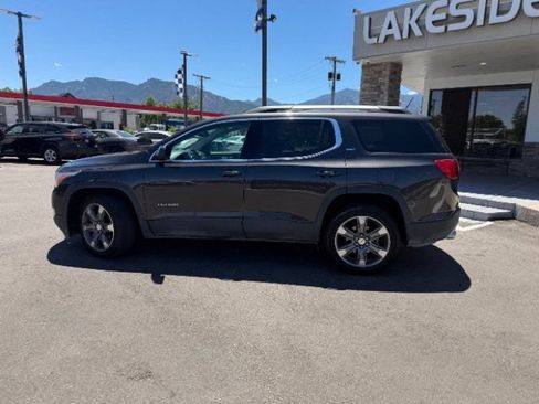 Used 2018 GMC Acadia SLT AWD/4WD image 5