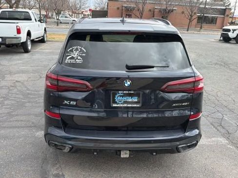 Used 2022 BMW X5 xDrive40i w/ M Sport Package image 4
