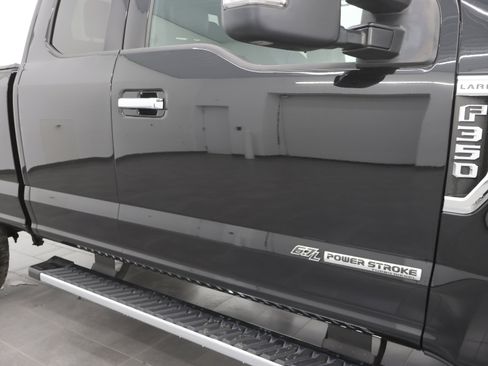 Used 2019 Ford F350 Lariat w/ Chrome Package image 23
