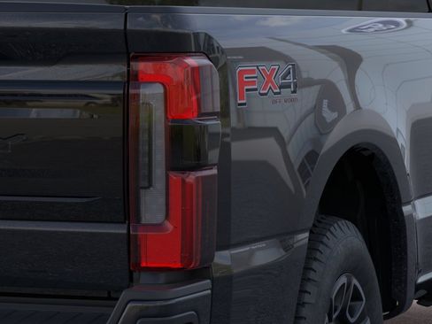 New 2026 Ford F350 Platinum w/ FX4 Off-Road Package AWD/4WD image 23