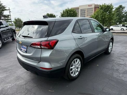Used 2024 Chevrolet Equinox LS w/ LS Convenience Package AWD/4WD image 8