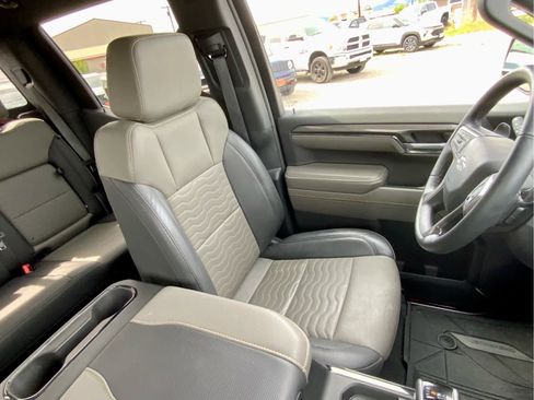Used 2024 Chevrolet Silverado 1500 ZR2 w/ LPO, Dark Essentials Package AWD/4WD image 27