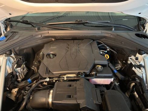 Used 2025 Genesis GV70 2.5T image 26