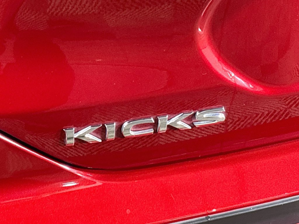Used 2023 Nissan Kicks SV FWD image 23