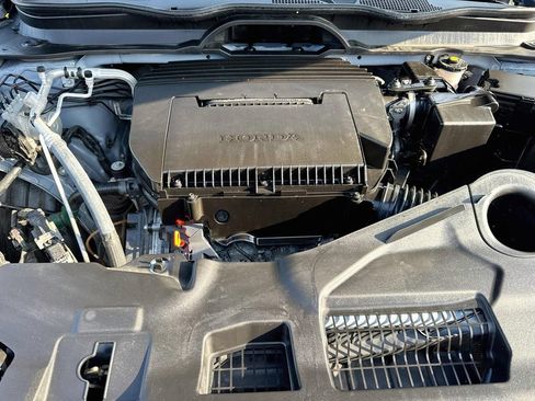 Used 2024 Honda Pilot Touring image 39