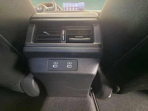 Used 2025 Honda Accord Sport image 39