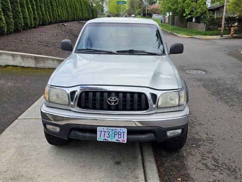 Used 2004 Toyota Tacoma 4x4 Xtracab V6 image 2