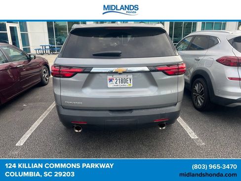 Used 2023 Chevrolet Traverse LS w/ Safety Package FWD image 3