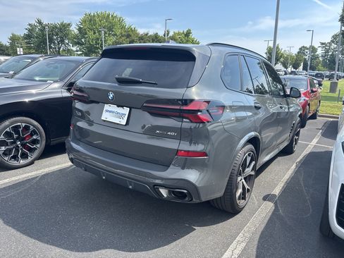 Used 2025 BMW X5 xDrive40i w/ M Sport Package AWD/4WD image 23