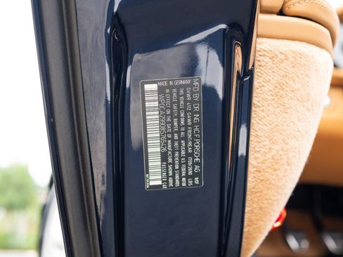 Used 2008 Porsche 911 Carrera RWD image 62