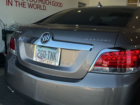 Used 2012 Buick LaCrosse Premium w/ Entertainment Package FWD image 23