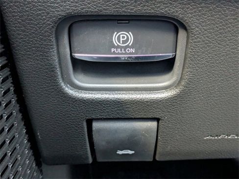 New 2025 Jeep Grand Cherokee L Altitude image 29