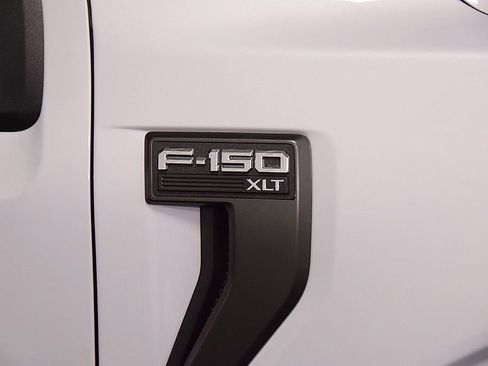 Used 2022 Ford F150 XLT w/ Equipment Group 302A High AWD/4WD image 12