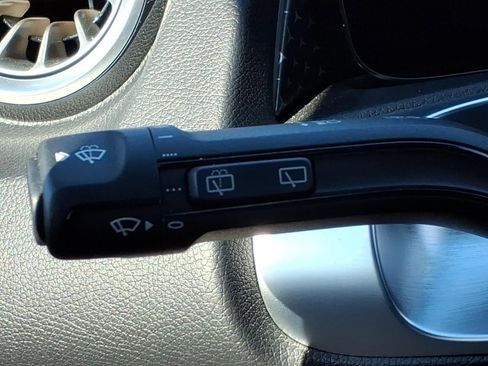 Certified 2025 Mercedes-Benz GLB 250 GLB 250 image 23