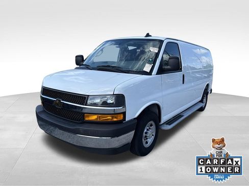 Used 2025 Chevrolet Express 2500 w/ Driver Convenience Package RWD image 1