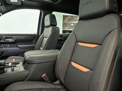 New 2026 GMC Sierra 1500 AT4 w/ AT4 Premium Package AWD/4WD image 10