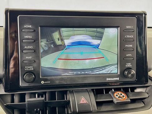 Used 2021 Toyota RAV4 XLE w/ XLE Grade Weather Package AWD/4WD image 28