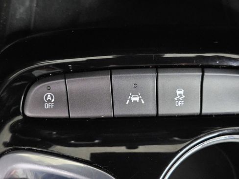 Used 2023 Buick Encore GX Preferred w/ Cold Weather Comfort Package FWD image 23