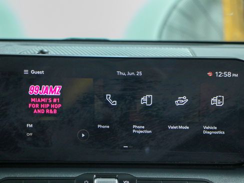 Used 2025 Kia K4 FWD image 19