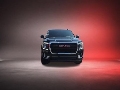 Certified 2023 GMC Yukon XL SLE AWD/4WD image 3