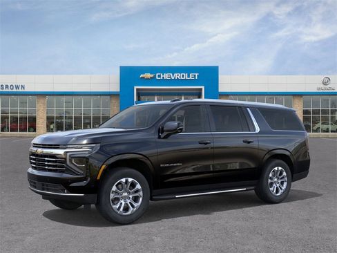 New 2026 Chevrolet Suburban LT image 2