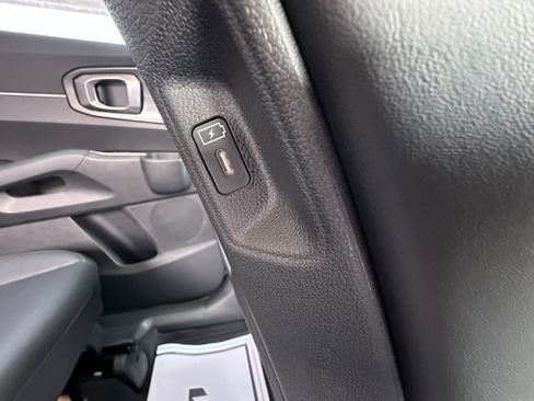 New 2026 Kia Sorento S AWD/4WD image 16