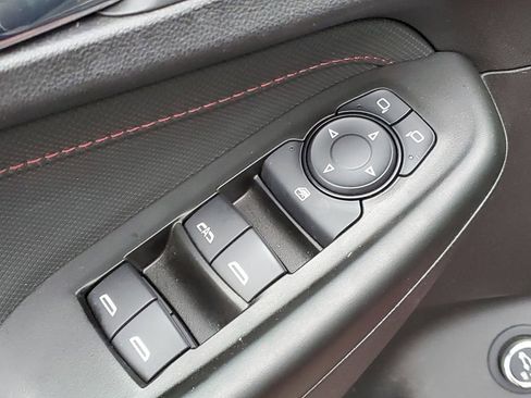 Certified 2021 Chevrolet TrailBlazer RS w/ Sun and Liftgate Package image 32