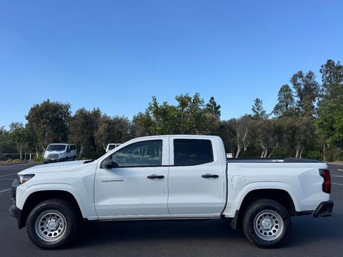 Used 2025 Chevrolet Colorado W/T image 6