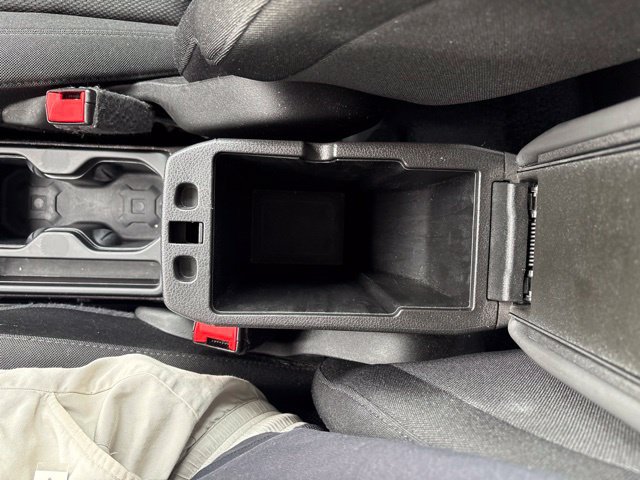 Used 2023 Jeep Renegade Latitude AWD/4WD image 17