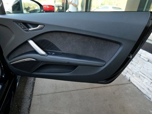 Used 2018 Audi TT 2.0T w/ Technology Package image 33