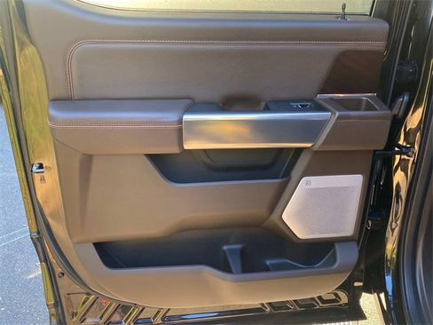 Used 2025 Ford F450 King Ranch w/ Chrome Package image 10