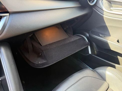 Used 2018 Alfa Romeo Giulia Ti Sport w/ Quick Order Package 22U Sport image 14