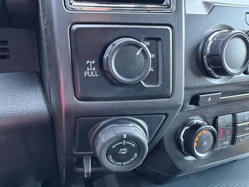 Used 2018 Ford F150 XLT w/ Equipment Group 302A Luxury AWD/4WD image 20