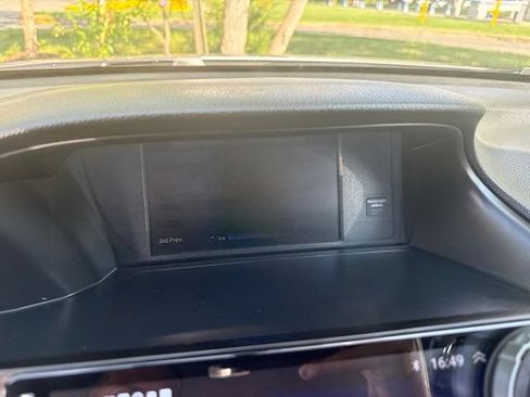 Used 2017 Honda Accord LX image 10