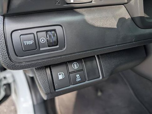 Used 2022 Honda Insight Touring image 32